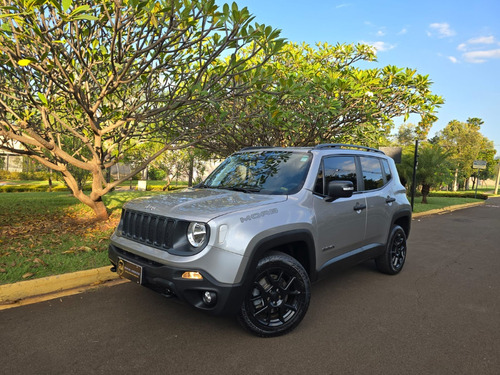 Jeep Renegade 2.0 Moab 4x4 Aut. 5p