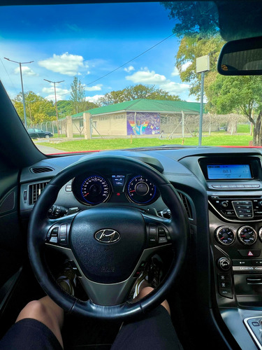 Hyundai Genesis 3.8 Coupe 300cv 8at