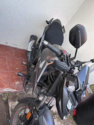 Varios Extras Como Neumáticos Michelin Y Tope Anti Caidas