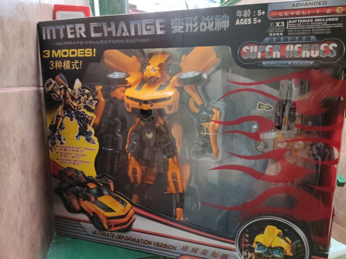 Imagen 2 de 5 de Transformers Interchange Ultimate Collector Bumbulbee