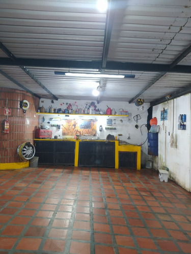 Best House Vende Hermosa Y Confortable Casa En Lomas De Monte Claro, San José De Los Altos.
