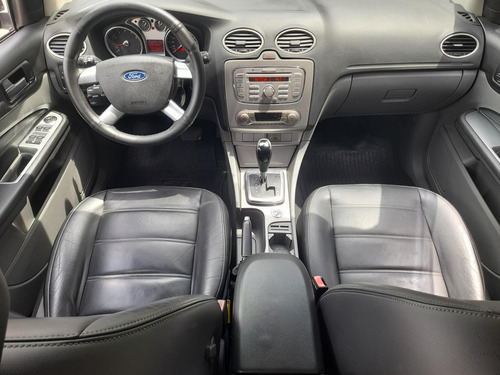 Ford Focus II 2.0 16V/SE/SE Plus Flex 5p Aut.