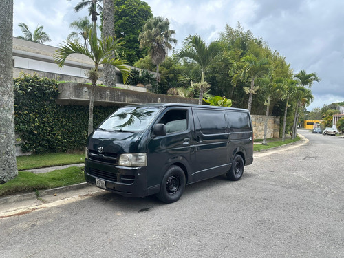 Toyota Hiace 2008
