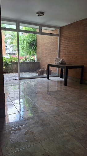 Se Vende Edificio Comercial Incluye 20 Oficinas En El Rosal - Chacao