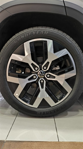 Volkswagen Taos 1.4 250 Tsi Highline
