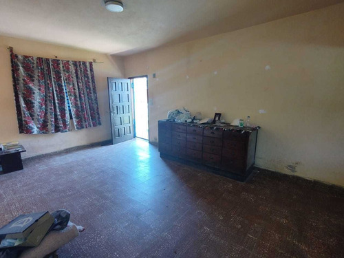 Imagen 8 de 10 de Patricios Oeste - M. Chilavert 3708 - Casa En Venta