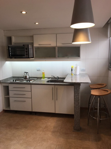 Imagen 5 de 14 de Alquiler Temporal Buenos Aires Capital, Favaloro, Obelisco, Cerca Metro Y Bus, Dueño, Piscina Parrilla, Equipado Full Premium Full Servicios, Av 9 Julio, Av Belgrano 1400, Zona Segura Precios Por Día