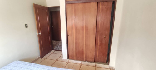 Imagen 5 de 13 de Alquiler De Casa Comercial Atrás Del Cc Prebo Valencia Cód 166011 Lucrecia Escorcha