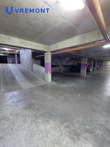 Imagen 5 de 5 de Cochera En Venta. Escritura Inmediata