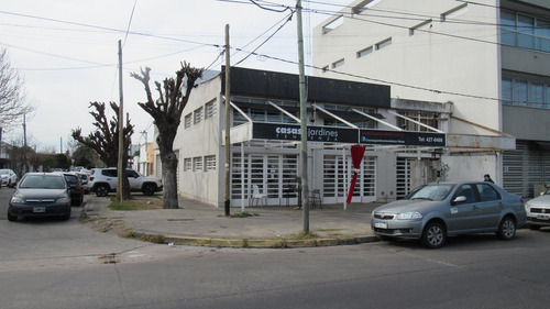 Imagen 1 de 19 de Local En Esquina - 19 Esq 531 - Dacal Bienes Raices