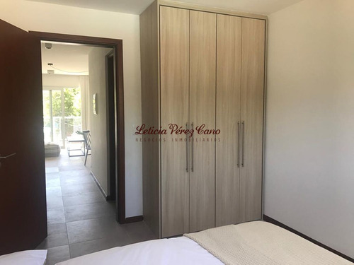 Imagen 9 de 18 de Venta Apartamento A Estrenar En Playa Mansa, Pinares 1 Dormitorio Con Parrillero