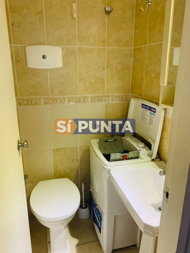 Imagen 6 de 8 de Apartamento En Venta, 2 Dormitorios, Punta Del Este