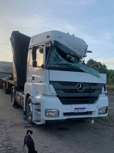 Mercedes  Axon 