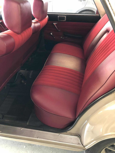 Imagen 8 de 15 de Peugeot 404