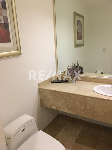 Imagen 20 de 30 de Departamento En Renta En Lomas De Bezares - (2)