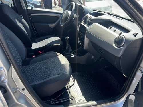 Renault Duster 1.6 EXPRESSION 4X2 16V FLEX 4P MANUAL