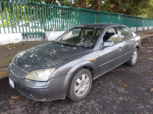 Mondeo Trend Standar V6