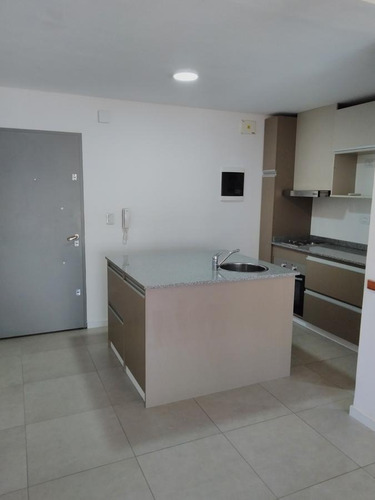 Imagen 9 de 19 de Departamento - Centro De Lujan