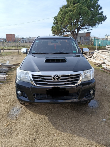 Hilux Srv 3.0 D-4d, Tapizado De Cuero, 4x4.