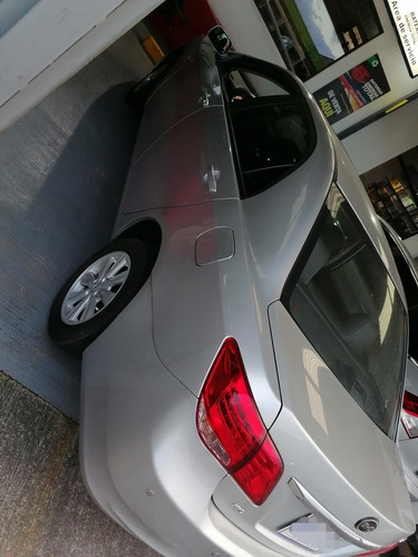 Imagen 4 de 10 de Byd F3 Gs :f3 Gl Americana