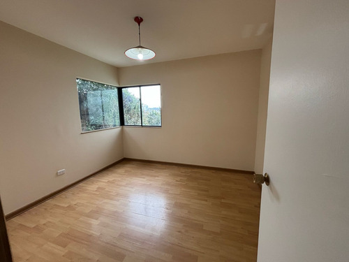Casa 5 Dormitorios En Arriendo, Jardín Del Mar, Reñaca, Vi