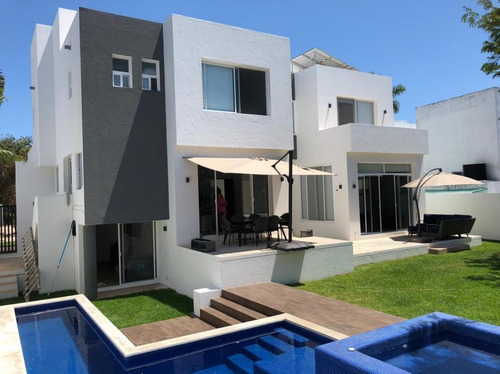 Imagen 24 de 25 de Casa Super Amplia En Lagos Del Sol Cancun