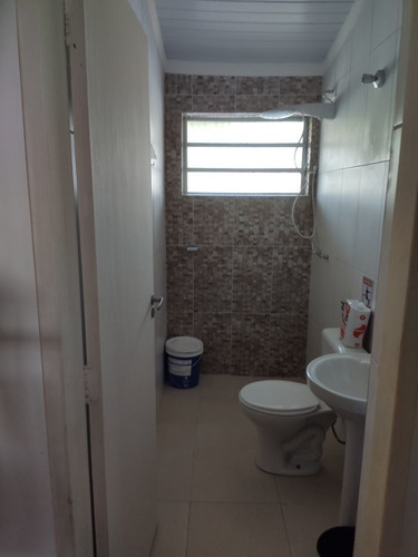 Imagem 7 de 20 de Casa À Venda Na Avenida Marginal Esquerda, Jardim Porto Novo, Caraguatatuba - Sp - Liv-9515