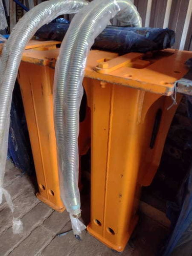 Imagem 4 de 4 de Rompedor Hidráulico Marca Danda Modelo D&a 8v 2021