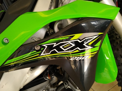 Imagen 2 de 15 de Kawasaki Kx250 Kx 250 (no Yamaha Yz 250 Honda Cr 250)