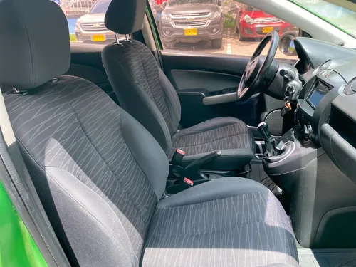 Mazda 2 1.5 Hb Mt