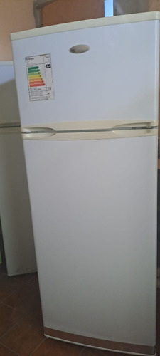 Heladera James/whirlpool 220lt Garantía 1 Año Y Envió Gratis