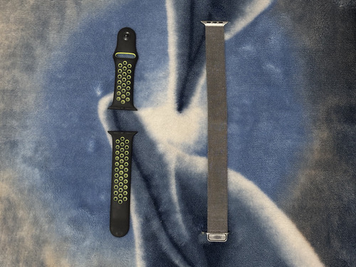 Apple Watch Se (2da Gen) 44 Mm Con Banda Milanesa (Usado)