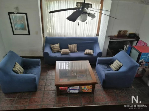 Hermosa Casa De 4 Dormitorios En Venta En Beverly Hills