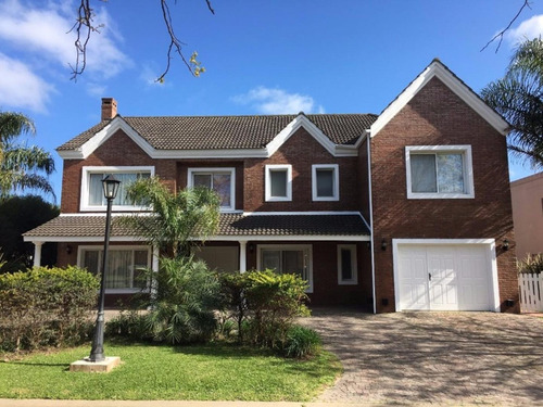 Casa En Santa Catalina
