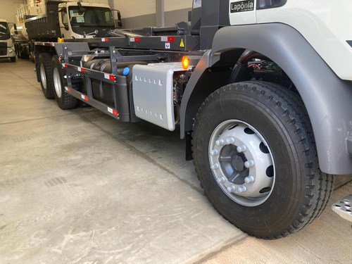 Caminhao Vm 360 6x4 Traçado Cambio I-shif Rollon Rollof