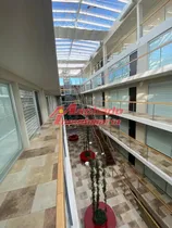 Comprar Monoambiente En Peninsula Muy Cerca Del Puerto Con Todos Los Servicios