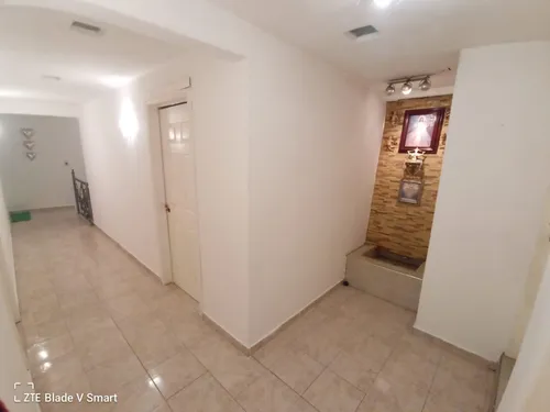 Casa En Venta De 4 Recámaras En Tulpetlac Ecatepec De Morelos