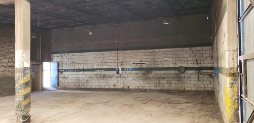 Imagen 21 de 26 de Alquilo Galpon 300 M2 Ofi 80 M2 Terreno 1300 M2 Pi Centenari