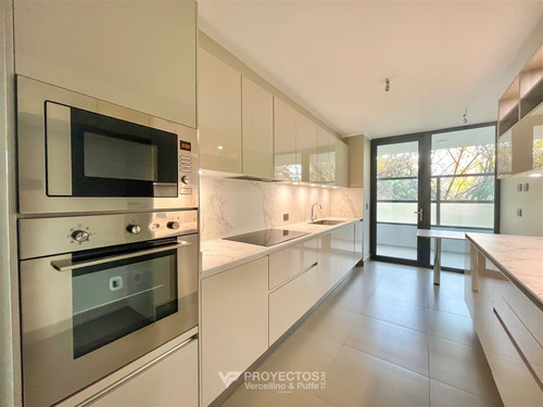 Departamento En Venta De 4 Dorm. En Lo Barnechea