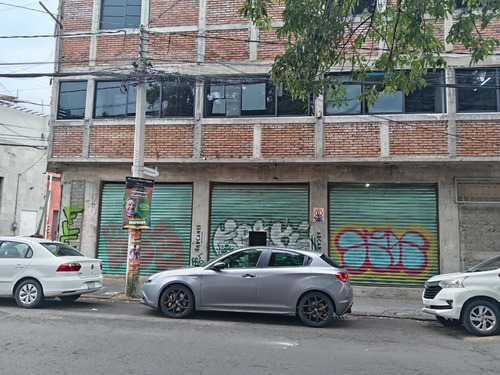 Local Avenida Hidalgo Cerca Div Del Norte