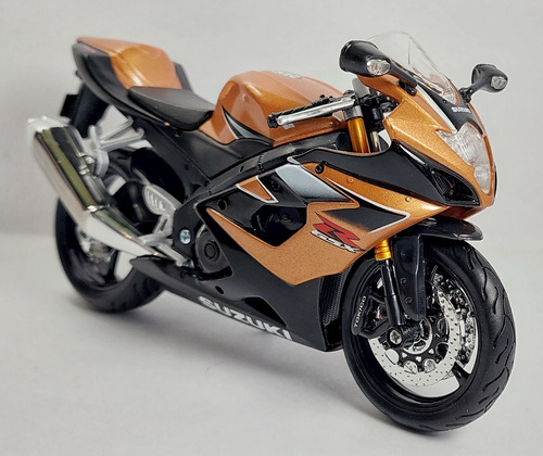 Moto Suzuki Gsx R1000 Escala 1/12