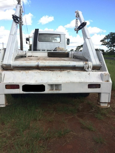 Imagem 3 de 8 de Volkswagen 12.140 H/batatais Caminhões