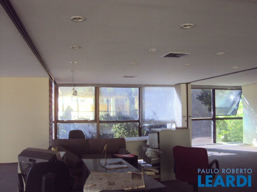 Conj. Comercial - Jardim América - Sp - 389835