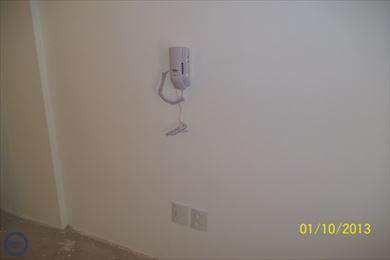 Sala Em Santos Bairro Valongo - V3221