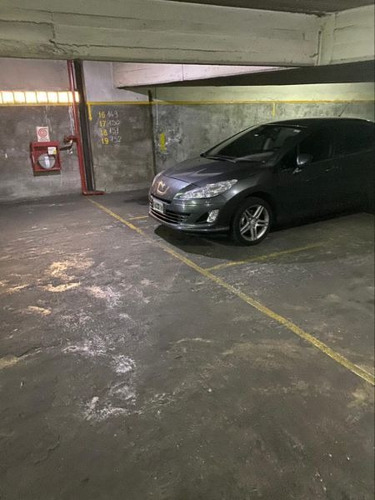 Imagen 5 de 10 de Cochera En Venta En Almagro