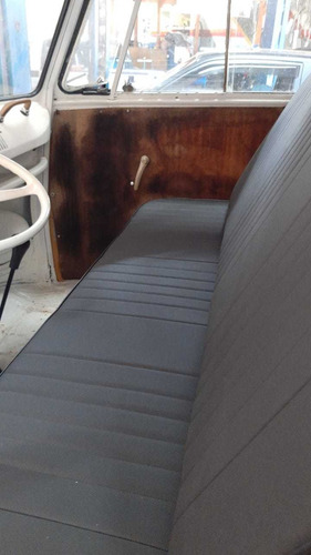 Imagem 5 de 12 de Vw Kombi Kombi Corujinha