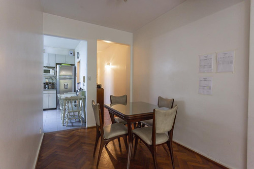 Hermoso Departamento De 4 Ambientes. Excelente Ubicacion. A Metros Del Subte B.