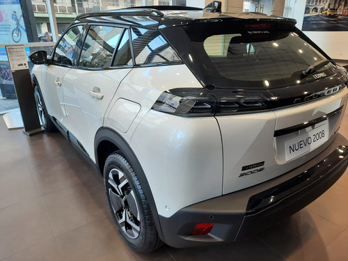 Peugeot 2008 1.0T Gt