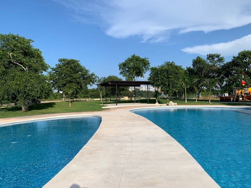 Imagen 11 de 12 de Terreno En Privada Oasis Dentro Del Yucatan Country Club