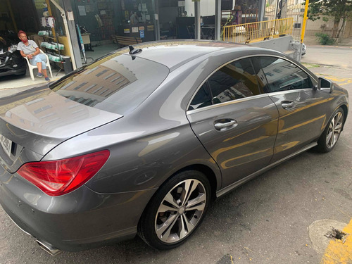 Imagem 3 de 7 de Mercedes-benz Classe Cla 2015 1.6 Urban Turbo 4p